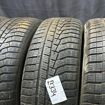 Zimní pneu 215/65 R17 99V Hankook 5mm