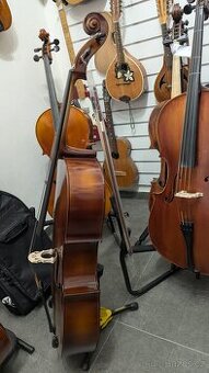 Violončelo 4/4 včetně smyčce, kalafuny a pouzdra