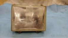 Prodám Hlavní světlomet RENAULT MAGNUM