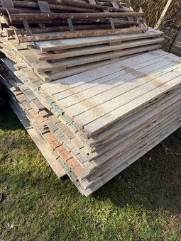 Podlážky na haki lešení