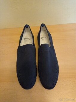 Nové dámské boty vel. 43