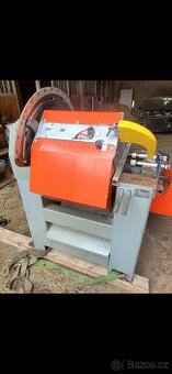 Úhlová pila na hliník