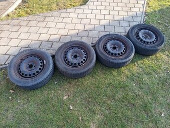 Letní kola VW Polo 185/65/R15