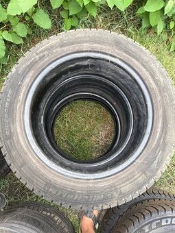 Michelin, 3 ks, letni, 215 60 r 17 C