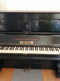 pianino Albert & Co