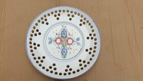 Ručně malovaný keramický talíř k zavěšení
