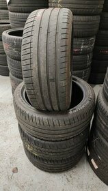 235/40. R18 Michelin letní sada pneumatik