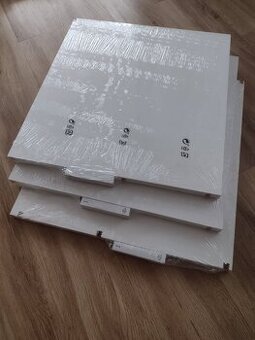 IKEA police Hjalpa je skříni Platsa