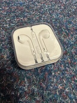 Originální drátová sluchátka APPLE jack 3,5"