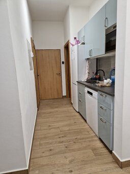 Skladová hala ve výstavbě - 500 m2