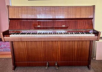 Pianino Petrof
