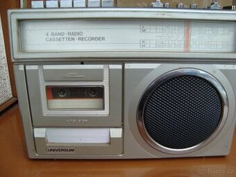 Radiomagnetofon Universum