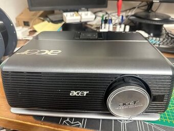 Projektor Acer P5390W - 1