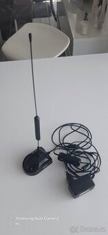 DVBT-2 / Freeview aktivní UHF/VHF anténa