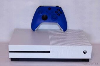 Xbox One S 500 GB s příslušenstvím
