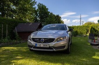 Prodám Volvo s60 CC D3