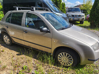 Nepojízdná Škoda Fabia r.v. 2004 na náhradní díly
