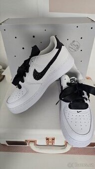 Nike Air force 1    38eu