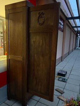 Starožitné skříně