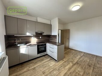 Pronájem moderního bytu 2+kk v centru Sokolova