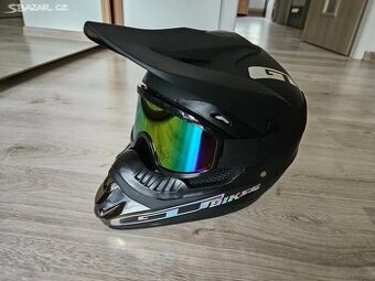 Nová Full Face přilba GT Bikes vel. M + brýle - Sleva