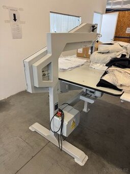 Šicí stroje a další vybavení - komplet i po kusech