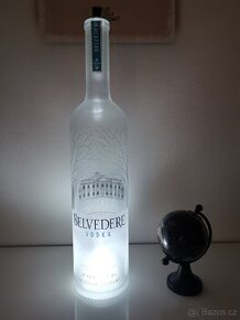 3l láhev vodky Belvedere (prázdnou)
