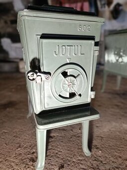 Litinová kamna jotul 602