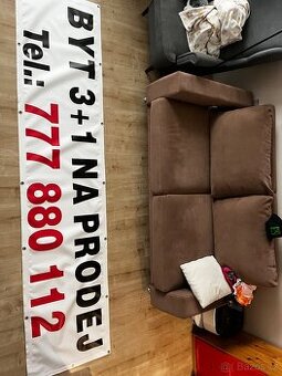 Cedule, plachta na prodej bytu