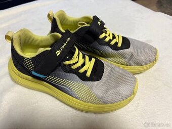 Tenisky Alpine Pro Esmo vel. 35 EU / 225mm