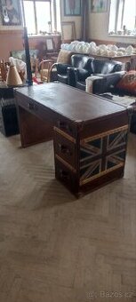 Psací stůl do prostoru kožený top model