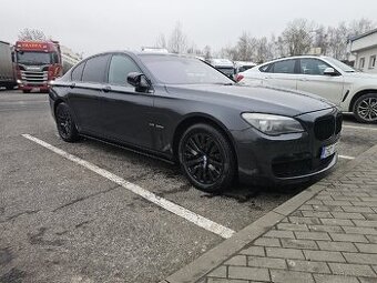 BMW 750i Xdrive 2011