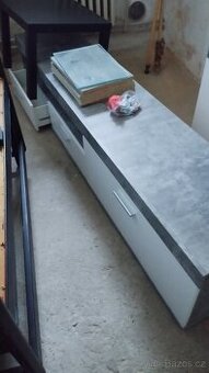 Prodám obývací stěnu