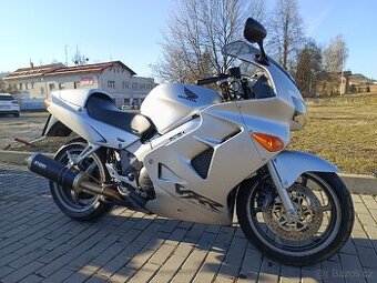 Honda VFR 800