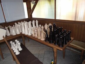 Zahradní šachy dřevěné Nové