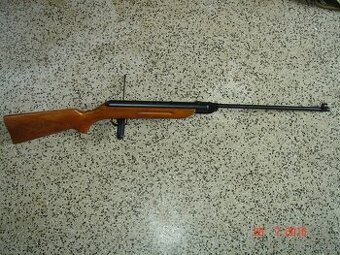 Prodám ze sbírky různé vzduchovky Slavia , ale i jiné vzduch