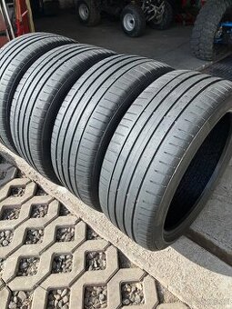 Letní pneu 245/40/19