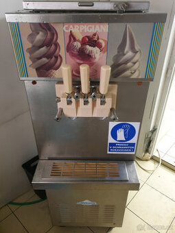 Zmrzlinový stroj Carpigiani