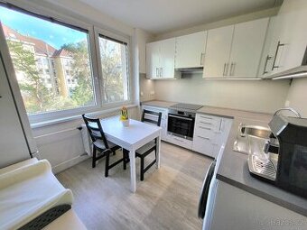 PRODEJ BYTU 1+1 34m² Znojmo, Coufalova