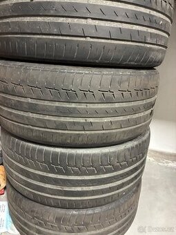 Letní pneu Continental 235/45/r18 - sada