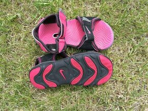 Boty & botičky & sandálky Nike C10/27