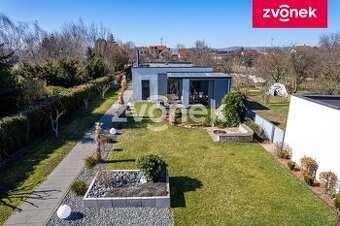 Prodej Rodinného domu 4+kk s velkou oddělenou garáží.