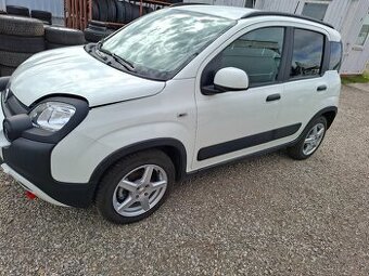 Fiat Panda 1.0 i Hybrid Klima Alu Model 2024//Havarované//