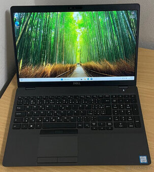 Dell Latitude 5500/ i5-8365U/ 16 GB RAM/ 256 GB M.2 /Win 11