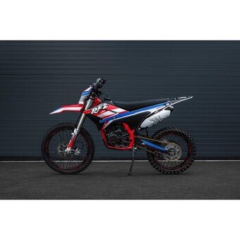 Pitbike Leramotors Thunder 250ccm, 21/18, červená