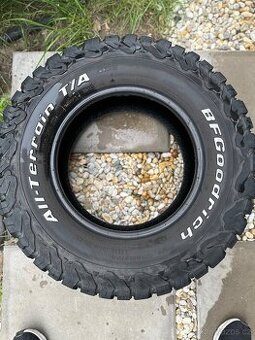 4x BFGoodrich ALL Terrain KO2 255/70 R16, 90% stav