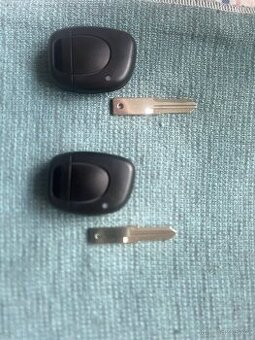 433MHz dálkový ovladač, čip PCF7946, čepel VAC102, Renault