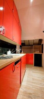 Zrekonstruovaný byt 2+1, 60 m², Praha 5 - Smíchov