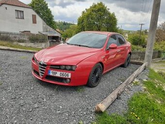Alfa Romeo 159