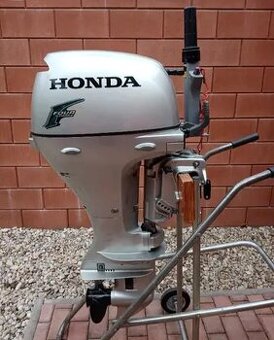 lodní motor Honda